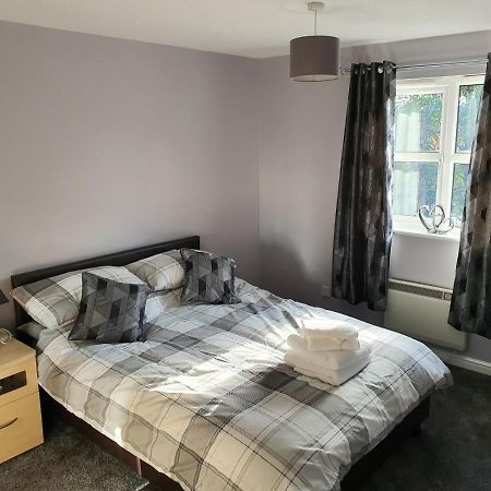 The Bell Apartment. Modern, Stylistic & Luxurious Falkirk Luaran gambar
